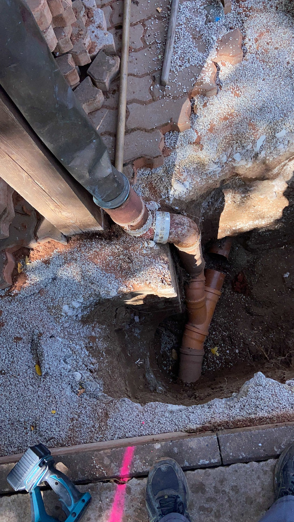 Wandabbruch 96274 Pülsdorf Drainagearbeiten Firma Welz Wandabbruch 96274 Pülsdorf Drainagearbeiten Firma Welz